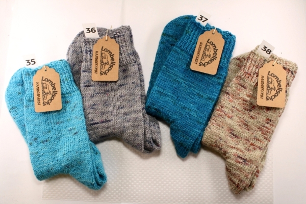 Handgefärbte Sockenwolle Grösse 37-38  Nr. 35-36-37-38